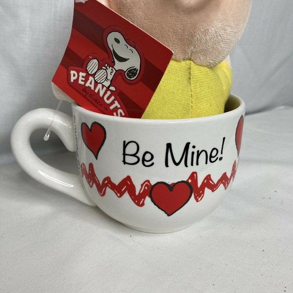 Peanuts Plush Charlie Brown Mug Be My Valentine - Picture 4 of 9